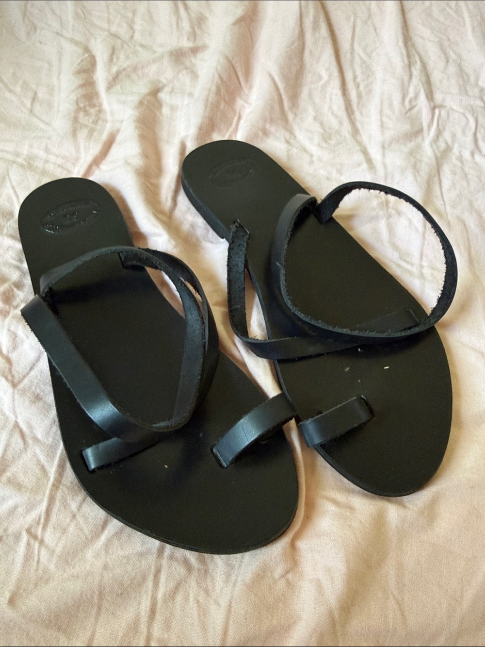 From Greece 🇬🇷 Black Leather Toe-Loop Strappy Sandals